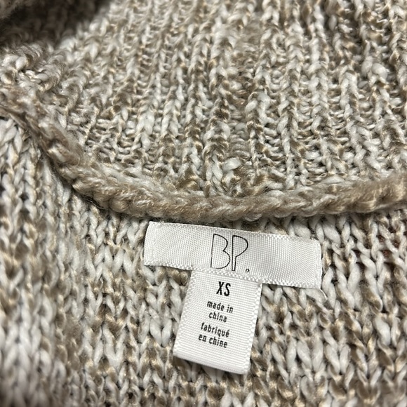 BP Cardigan - Picture 5 of 6